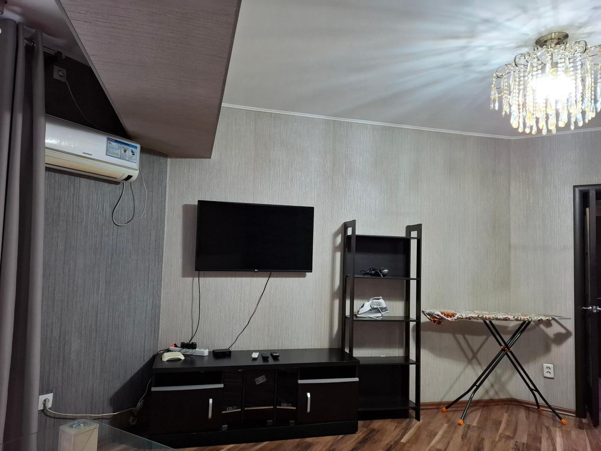 Apartment In Street Kievskaya 49 Bishkek Exterior photo